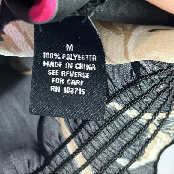 Zac & Rachel Pink Ruffled Blouse with Relaxed Fit Size Medium - Picture 7 of 9